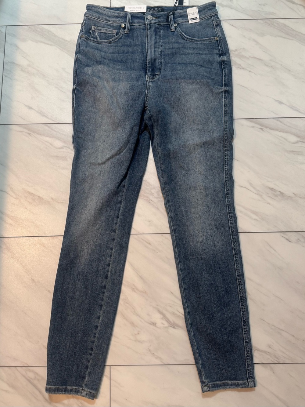 Judy blue size 11 - high rise with tummy control